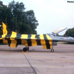 1985: FA-62