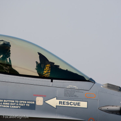 f16-30
